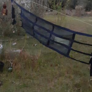 Large doorway nylon gate with 8 latches n hardware